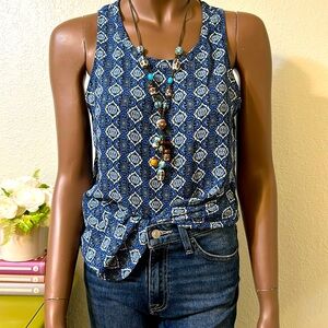Van Heusen sleeveless blouse